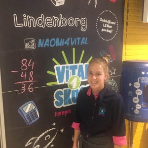 Onderneemster Naomi Jansen (23) opent met Vital4Skool in Leek